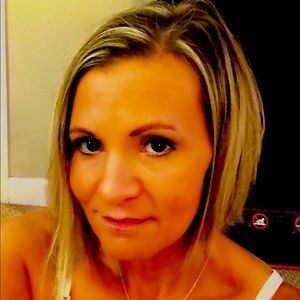 Meet your Posher, Chrissy